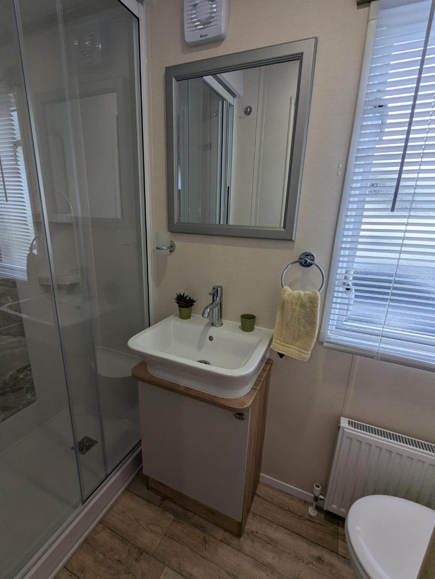 Spacious Comfortable Holiday Home With Unique Layout On 5 Star Shorefield Holiday Park Милфорд-он-Си Экстерьер фото