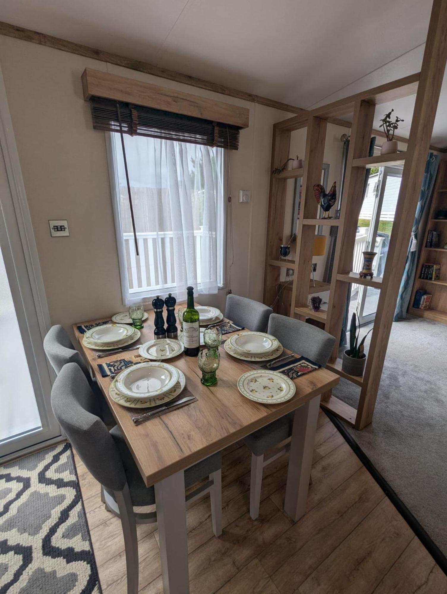 Spacious Comfortable Holiday Home With Unique Layout On 5 Star Shorefield Holiday Park Милфорд-он-Си Экстерьер фото