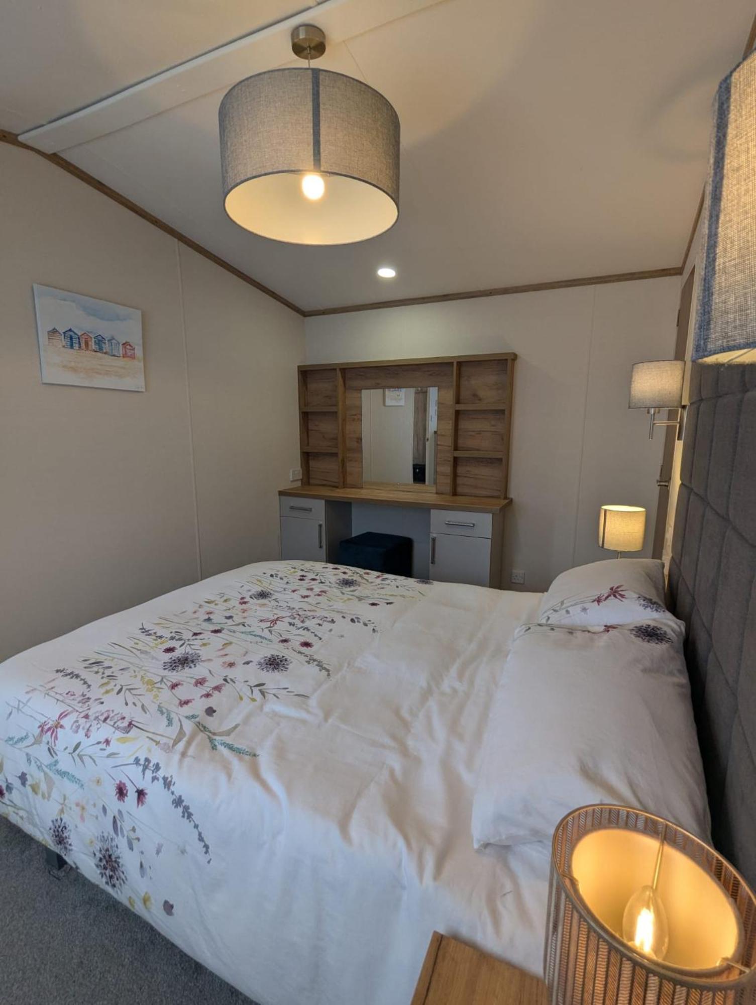 Spacious Comfortable Holiday Home With Unique Layout On 5 Star Shorefield Holiday Park Милфорд-он-Си Экстерьер фото